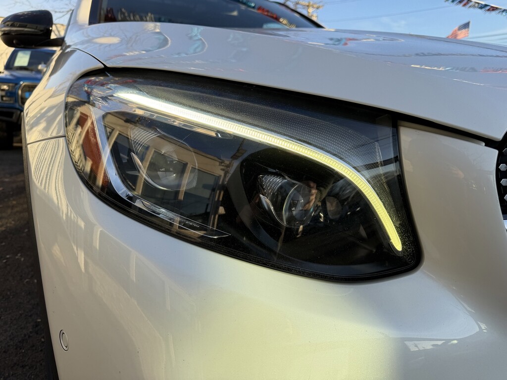 image-13 2019 Mercedes-Benz GLC