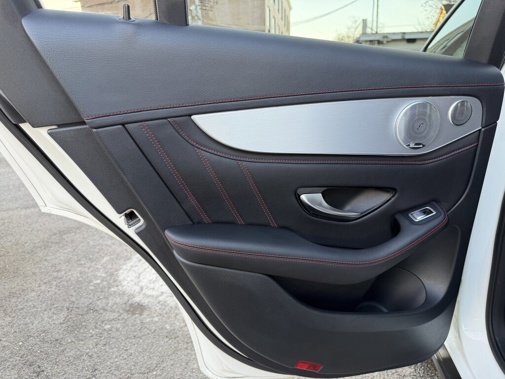 image-41 2019 Mercedes-Benz GLC