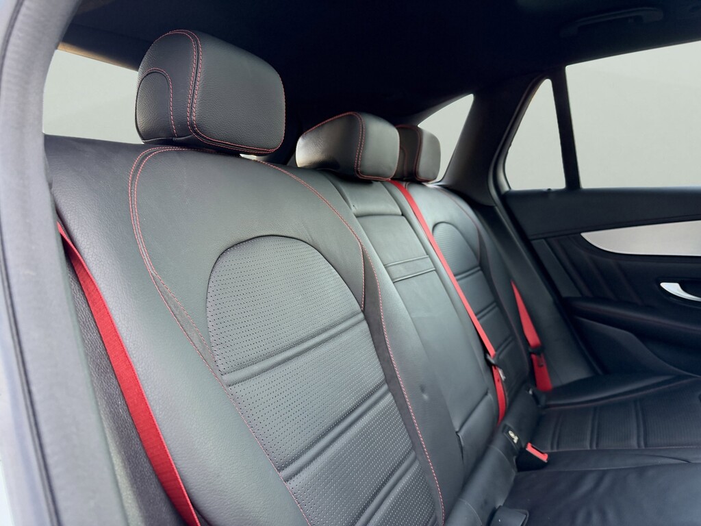 image-43 2019 Mercedes-Benz GLC