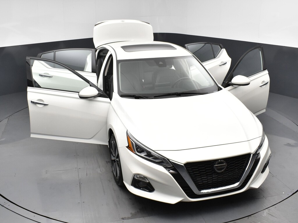 image-25 2022 Nissan Altima