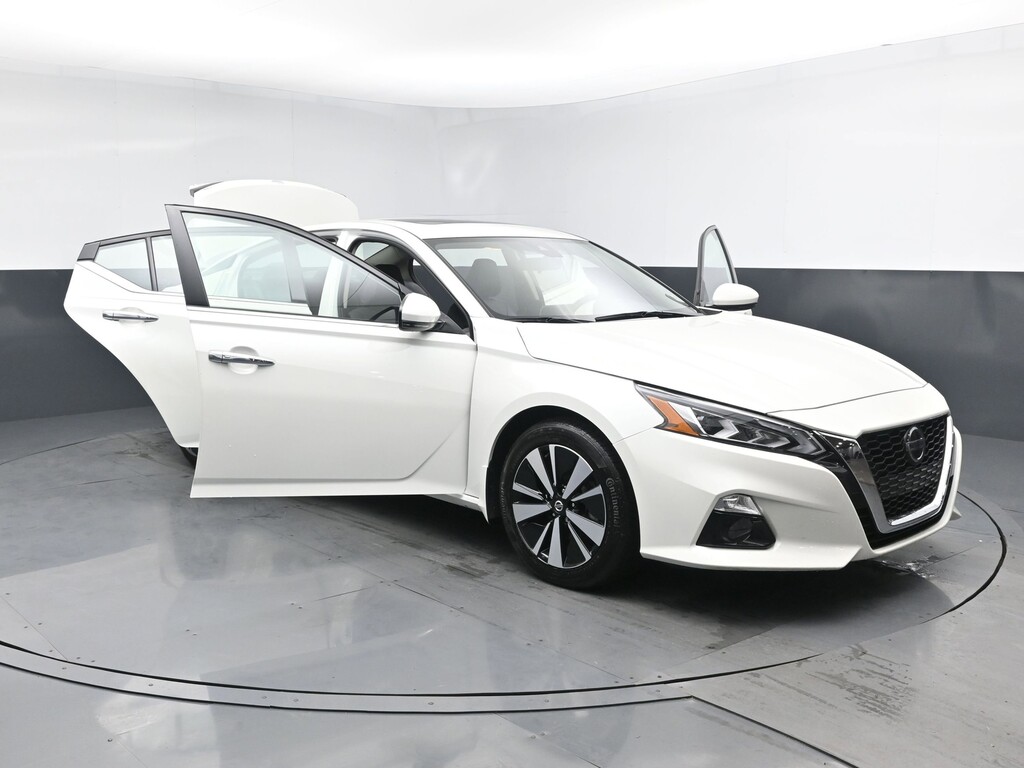 image-30 2022 Nissan Altima