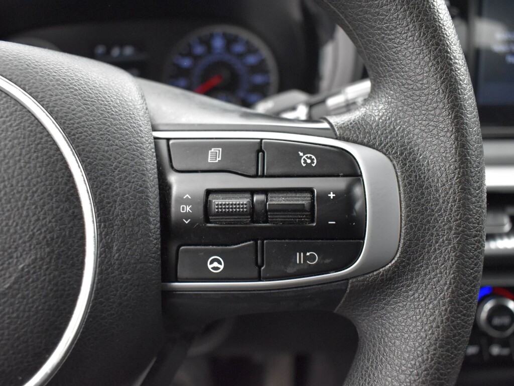 image-10 2024 Kia K5