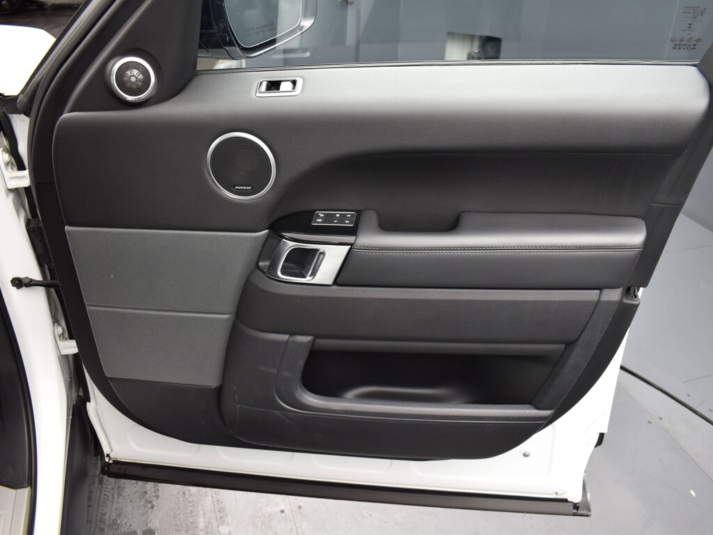 image-1 2019 Land Rover Range Rover Sport