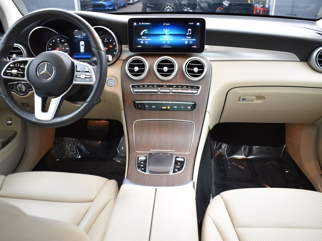 image-16 2022 Mercedes-Benz GLC