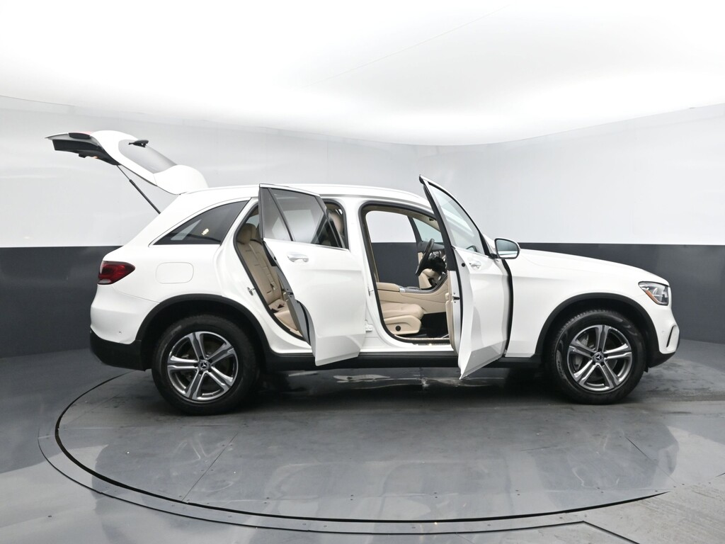 image-28 2022 Mercedes-Benz GLC
