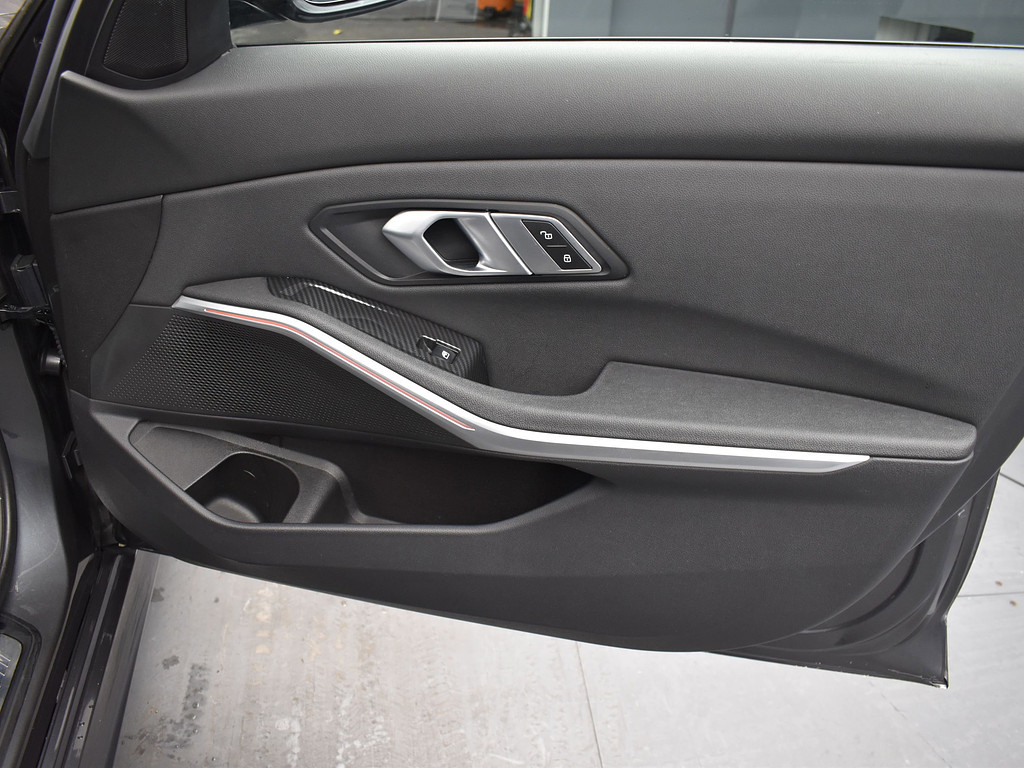 image-16 2021 BMW 3 Series