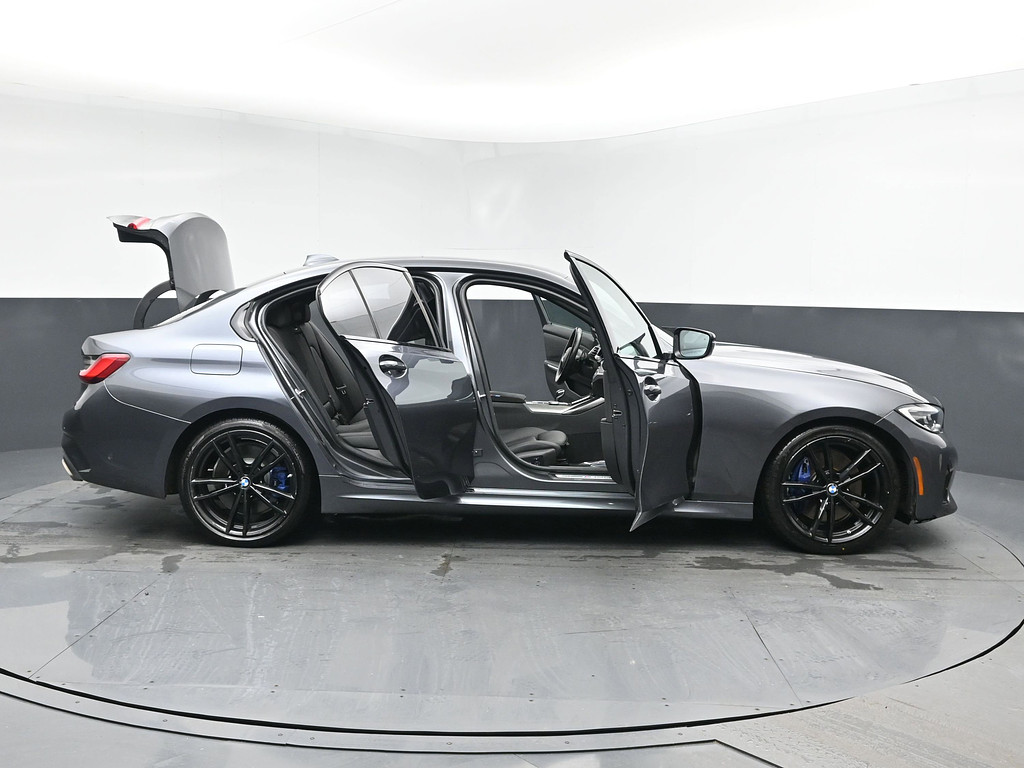 image-27 2021 BMW 3 Series