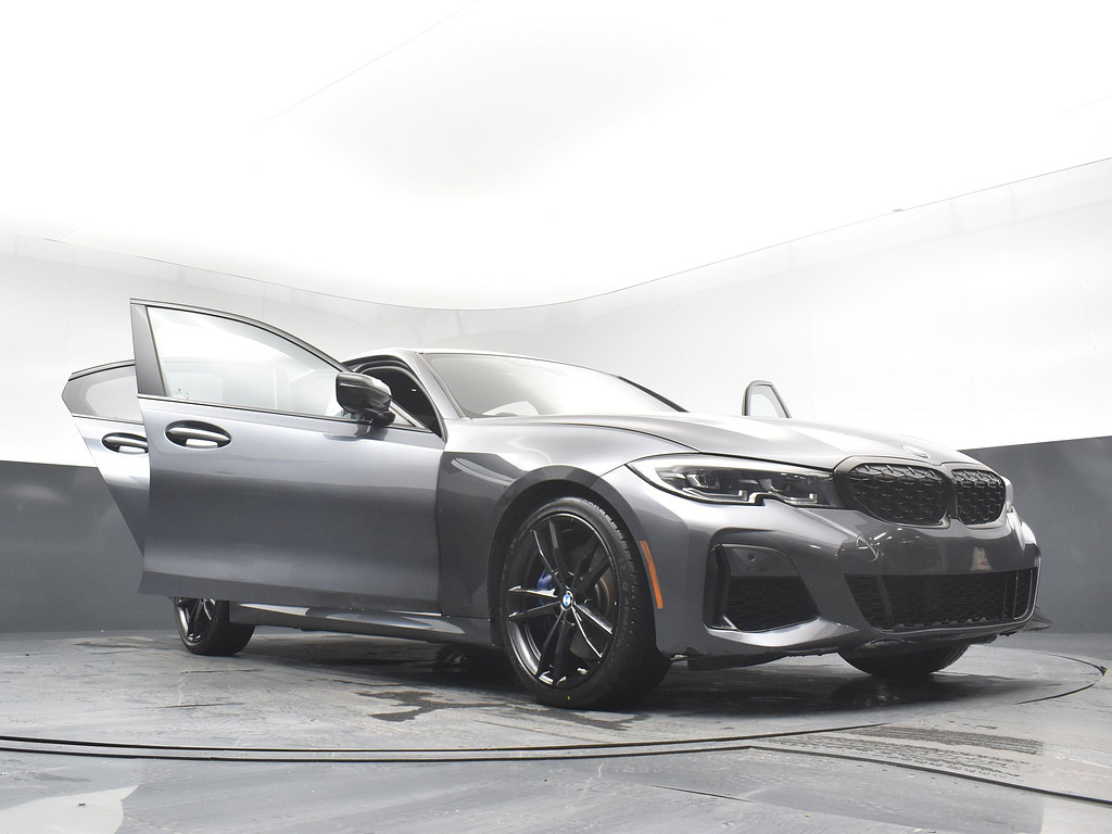 image-30 2021 BMW 3 Series