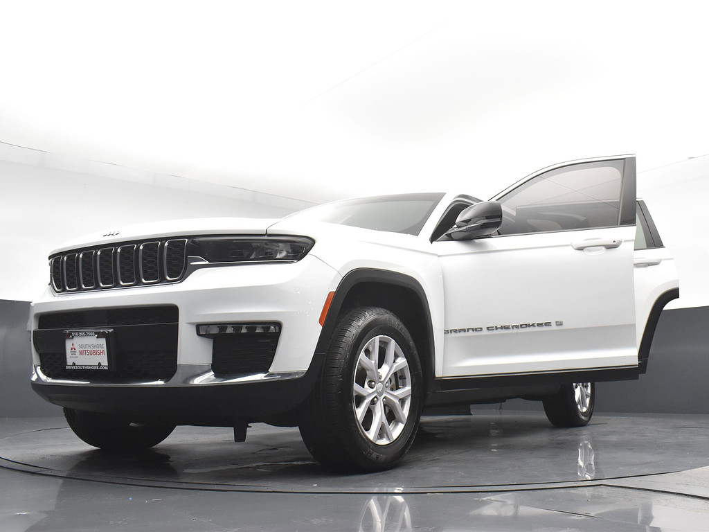 image-17 2022 Jeep Grand Cherokee L