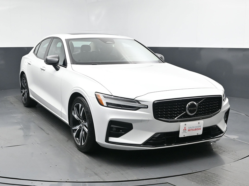 image-1 2024 Volvo S60