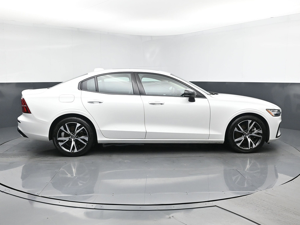 image-2 2024 Volvo S60