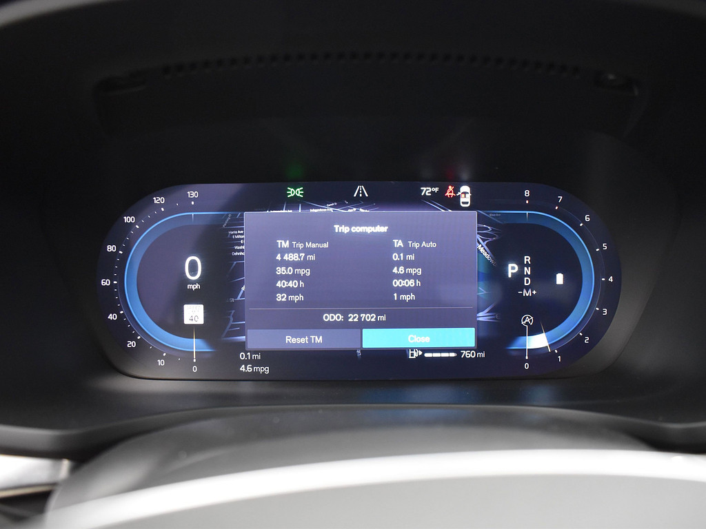 image-15 2024 Volvo S60