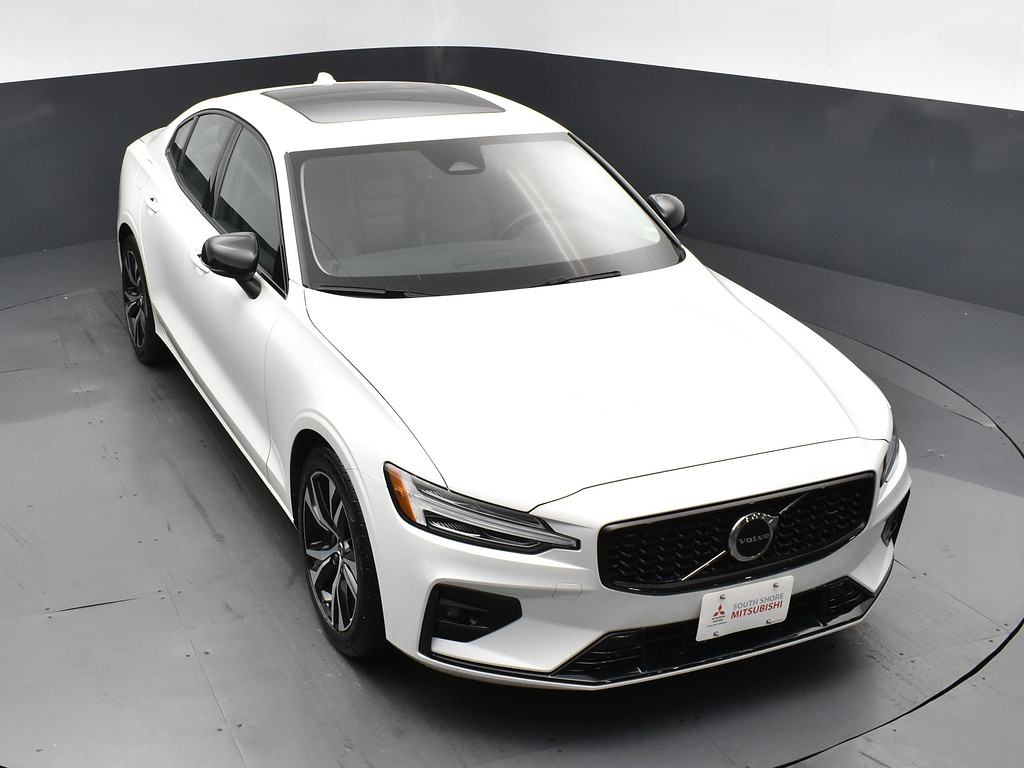 image-19 2024 Volvo S60