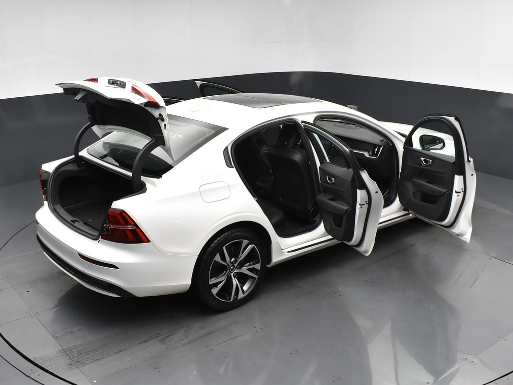 image-26 2024 Volvo S60