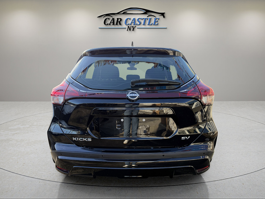 image-9 2024 Nissan Kicks