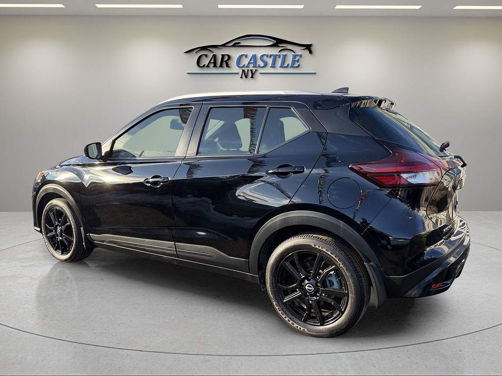 image-11 2024 Nissan Kicks