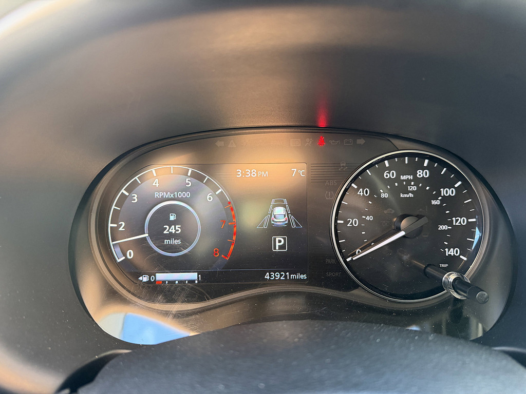 image-27 2024 Nissan Kicks