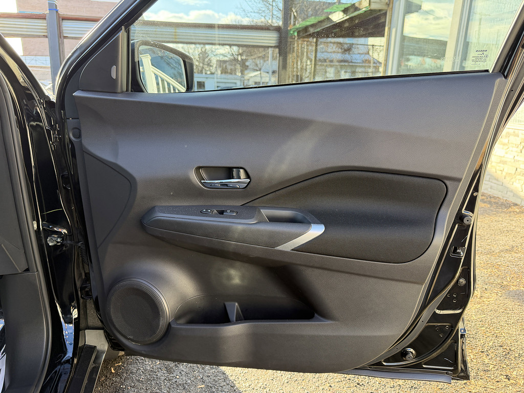 image-44 2024 Nissan Kicks