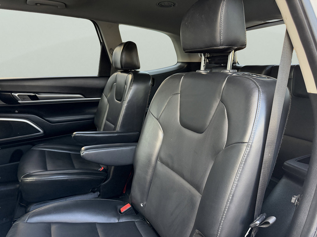 image-36 2020 Kia Telluride