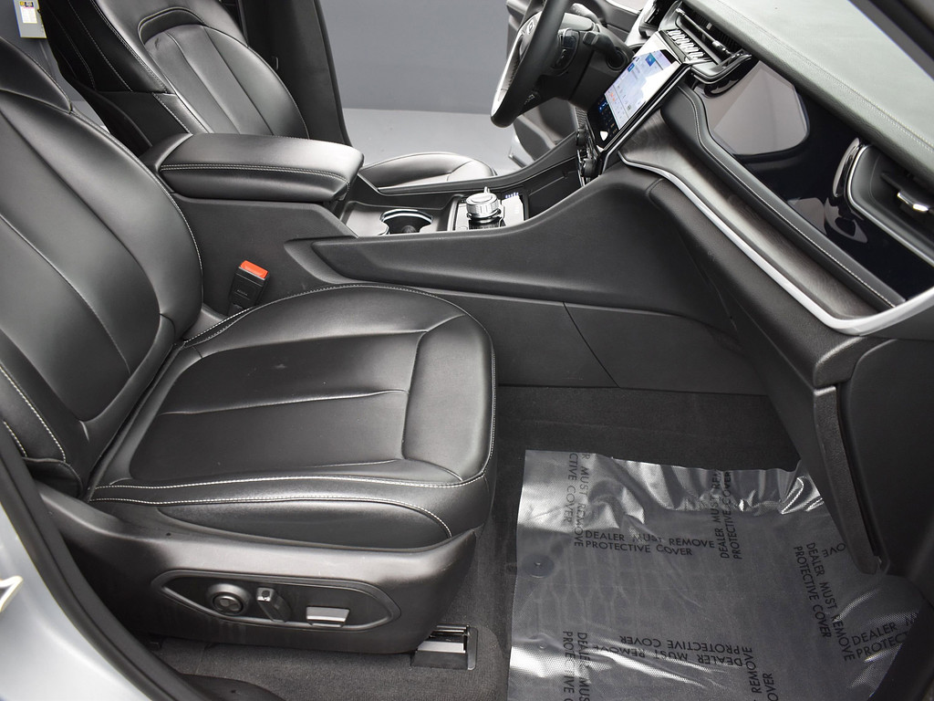 image-7 2023 Jeep Grand Cherokee 4xe