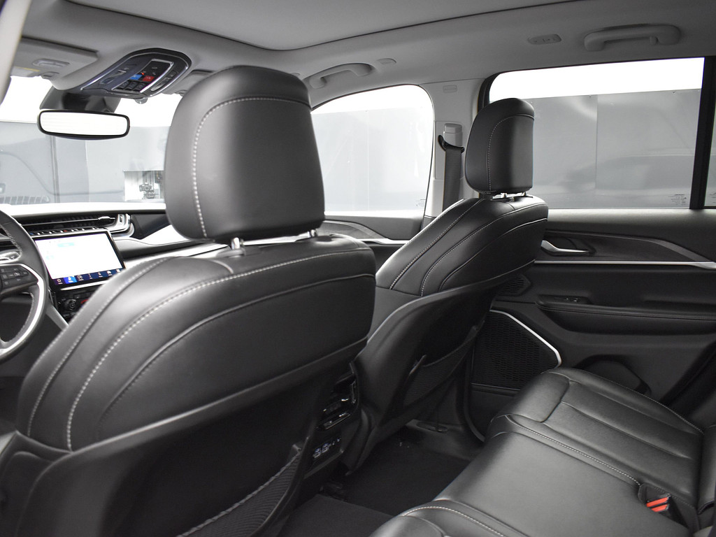 image-9 2023 Jeep Grand Cherokee 4xe