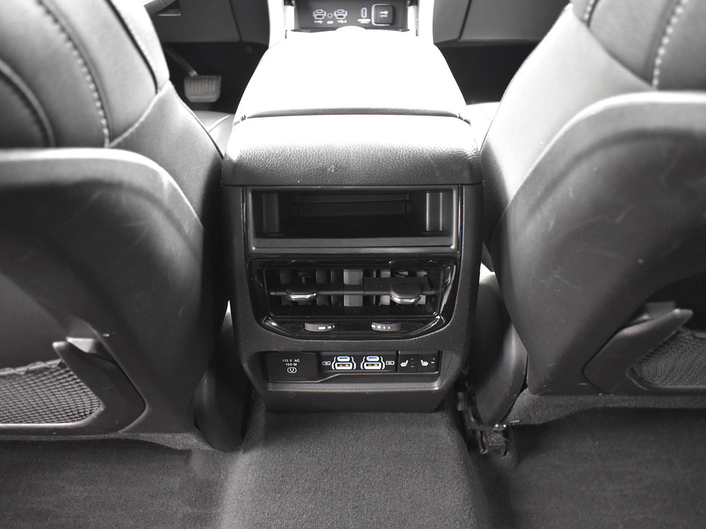 image-16 2023 Jeep Grand Cherokee 4xe