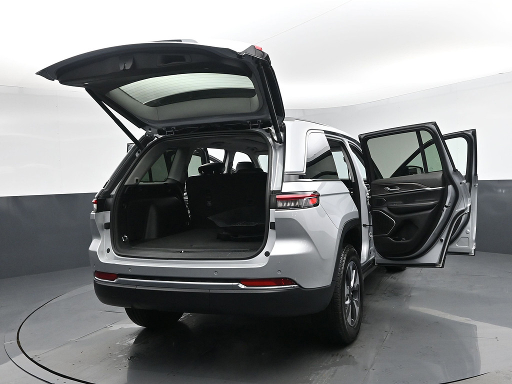 image-33 2023 Jeep Grand Cherokee 4xe