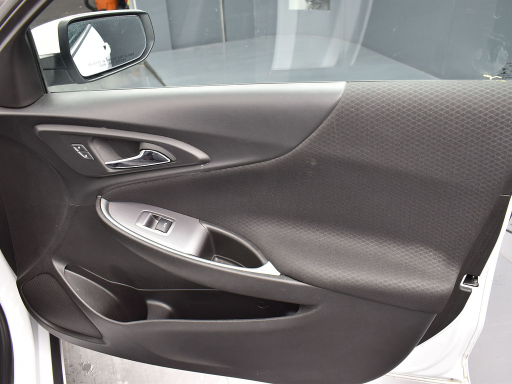 image-4 2023 Chevrolet Malibu