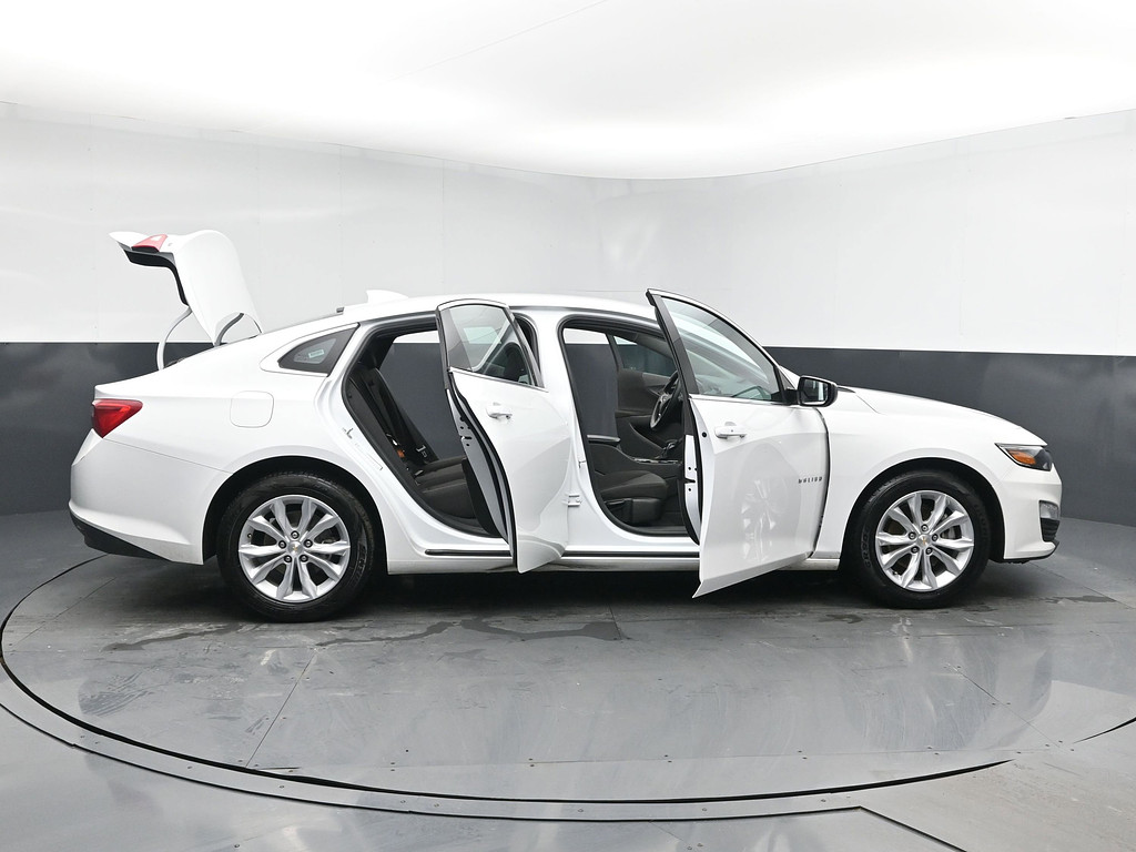 image-26 2023 Chevrolet Malibu