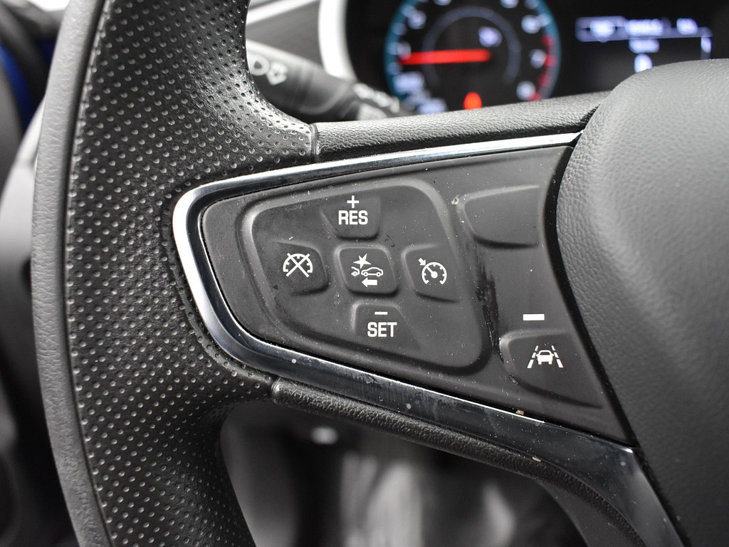 image-9 2023 Chevrolet Malibu