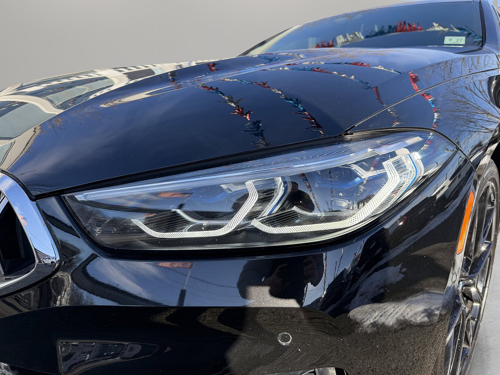 image-2 2022 BMW 8 Series