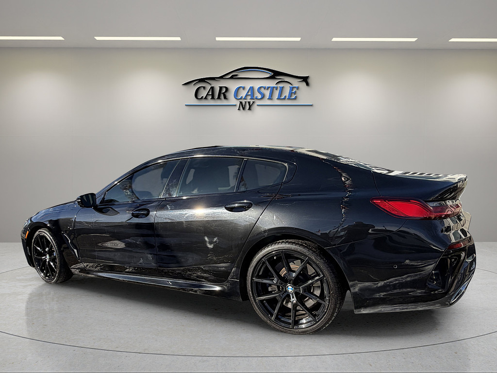 image-13 2022 BMW 8 Series