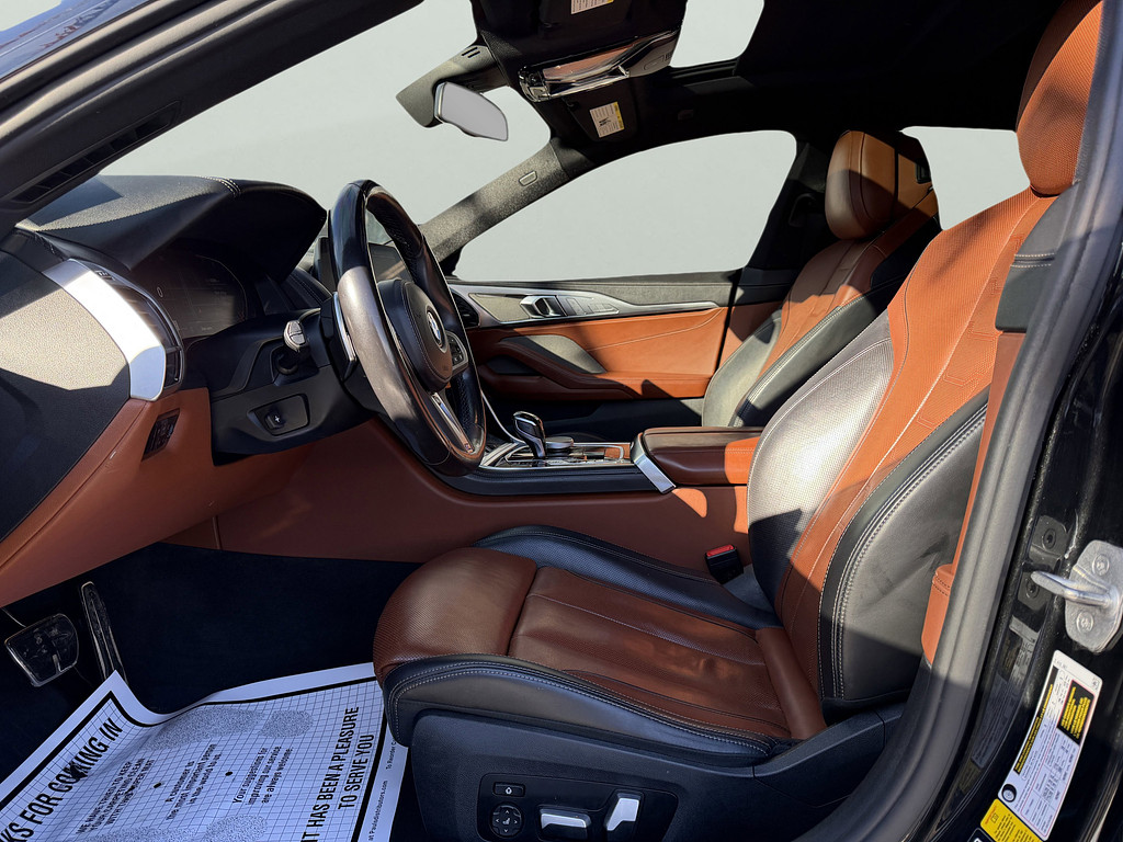 image-21 2022 BMW 8 Series