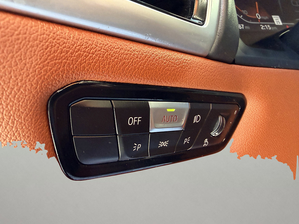 image-25 2022 BMW 8 Series