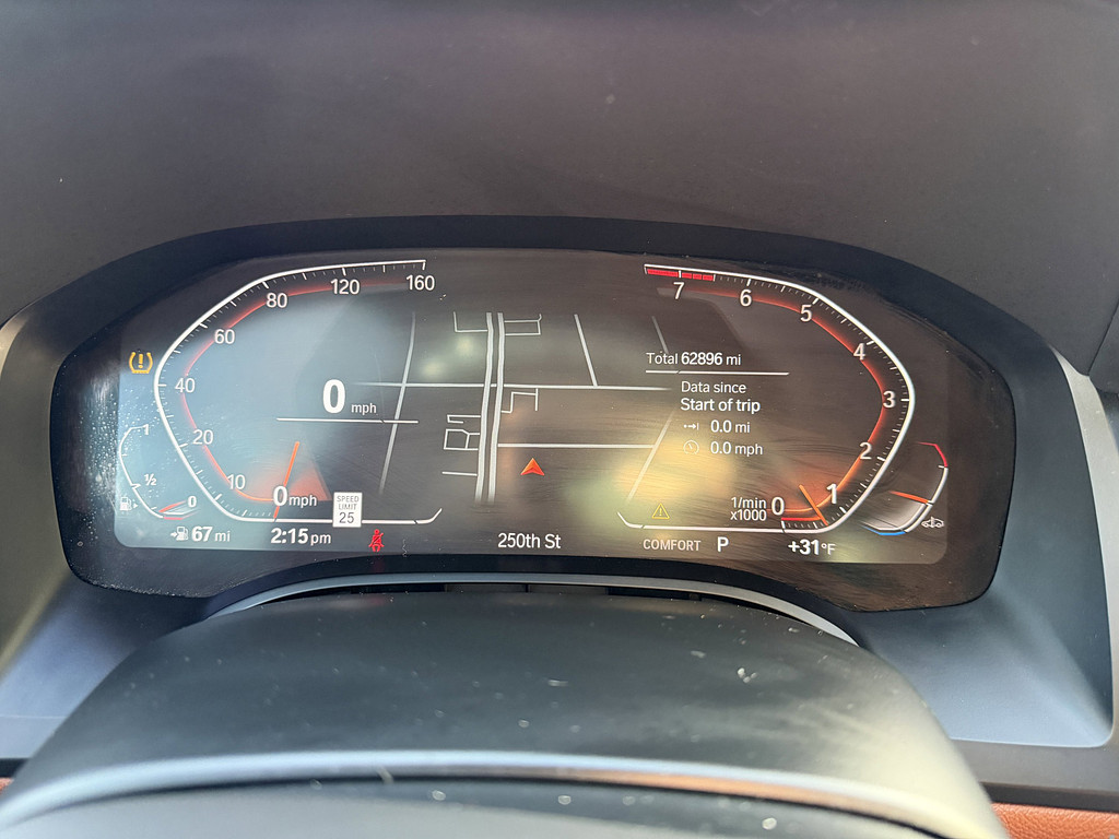 image-26 2022 BMW 8 Series