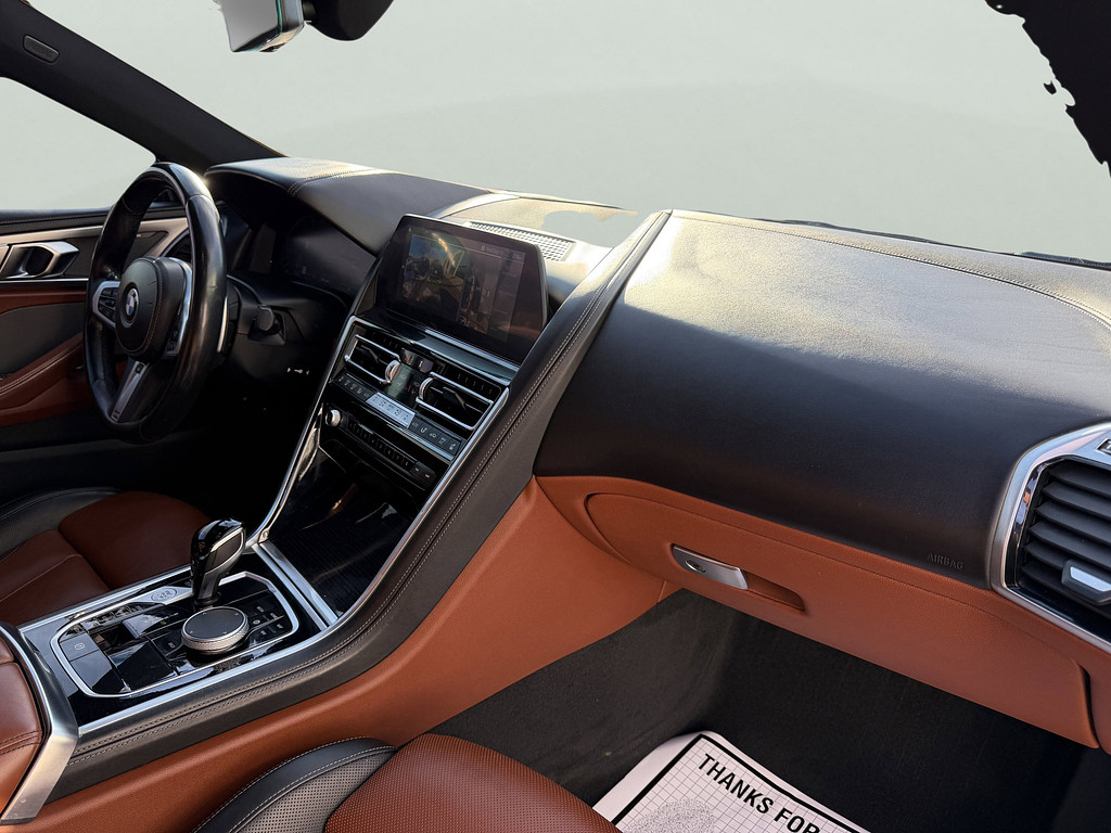 image-45 2022 BMW 8 Series