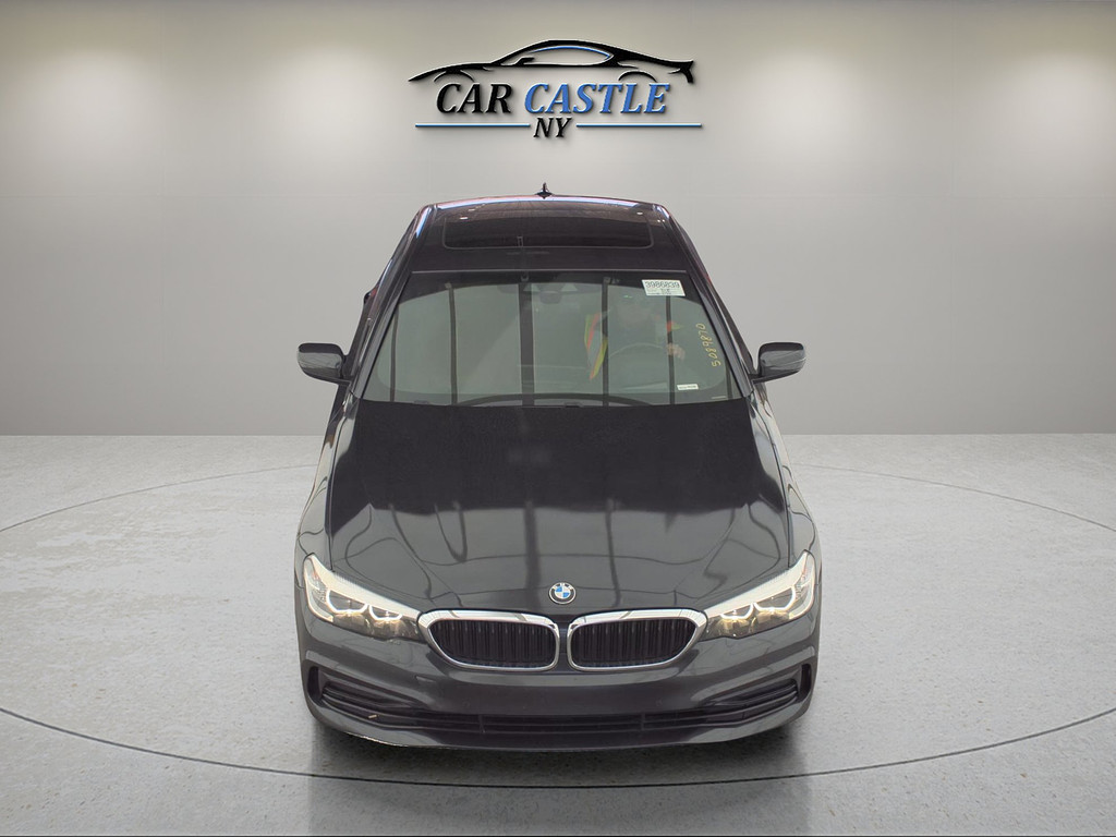 image-1 2019 BMW 5 Series