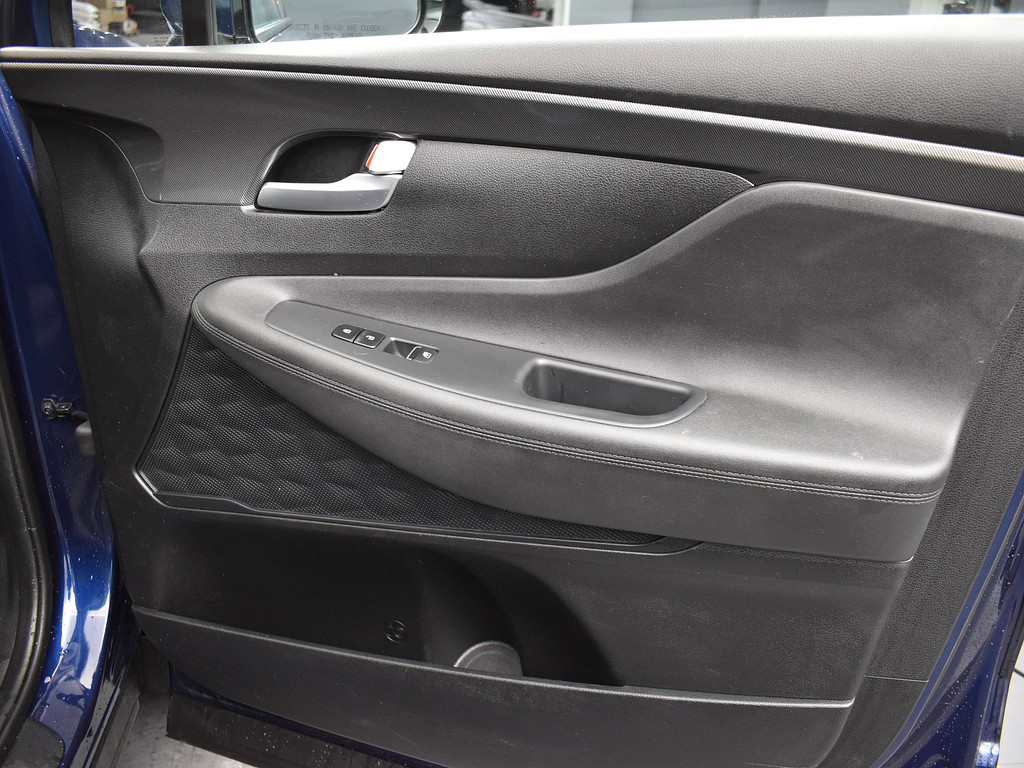 image-18 2023 Hyundai Santa Fe