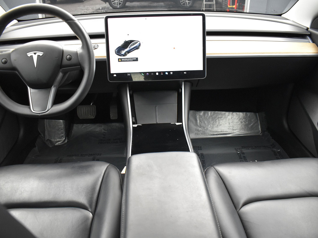 image-16 2020 Tesla Model 3