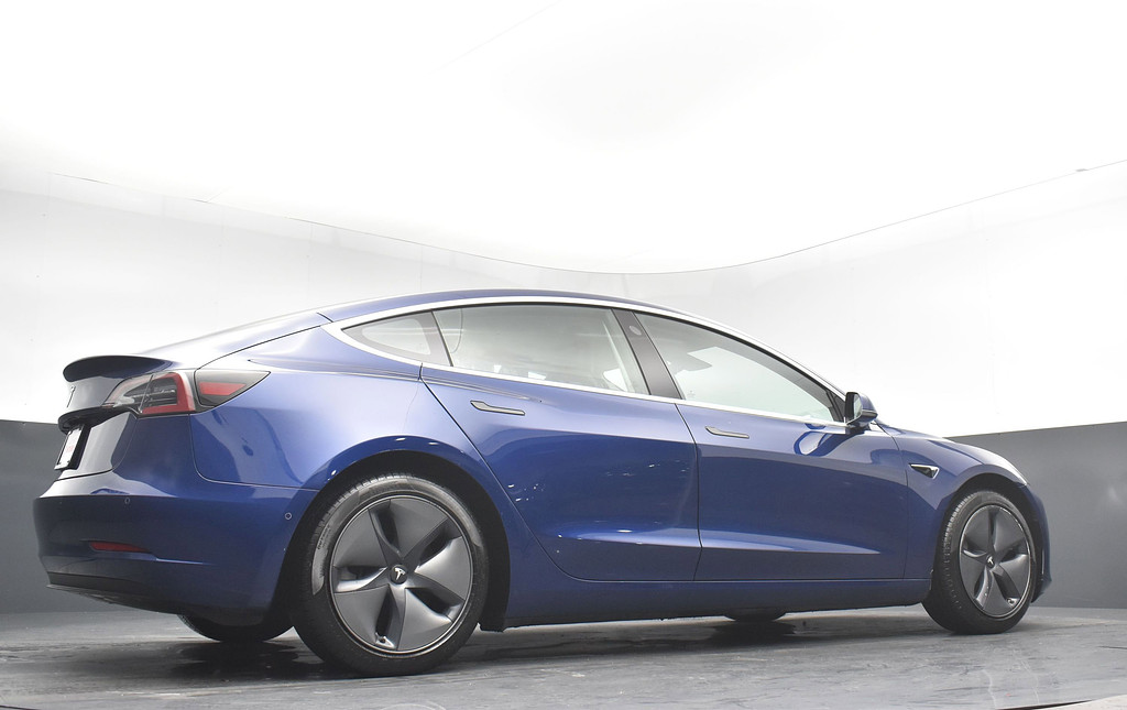 image-23 2020 Tesla Model 3