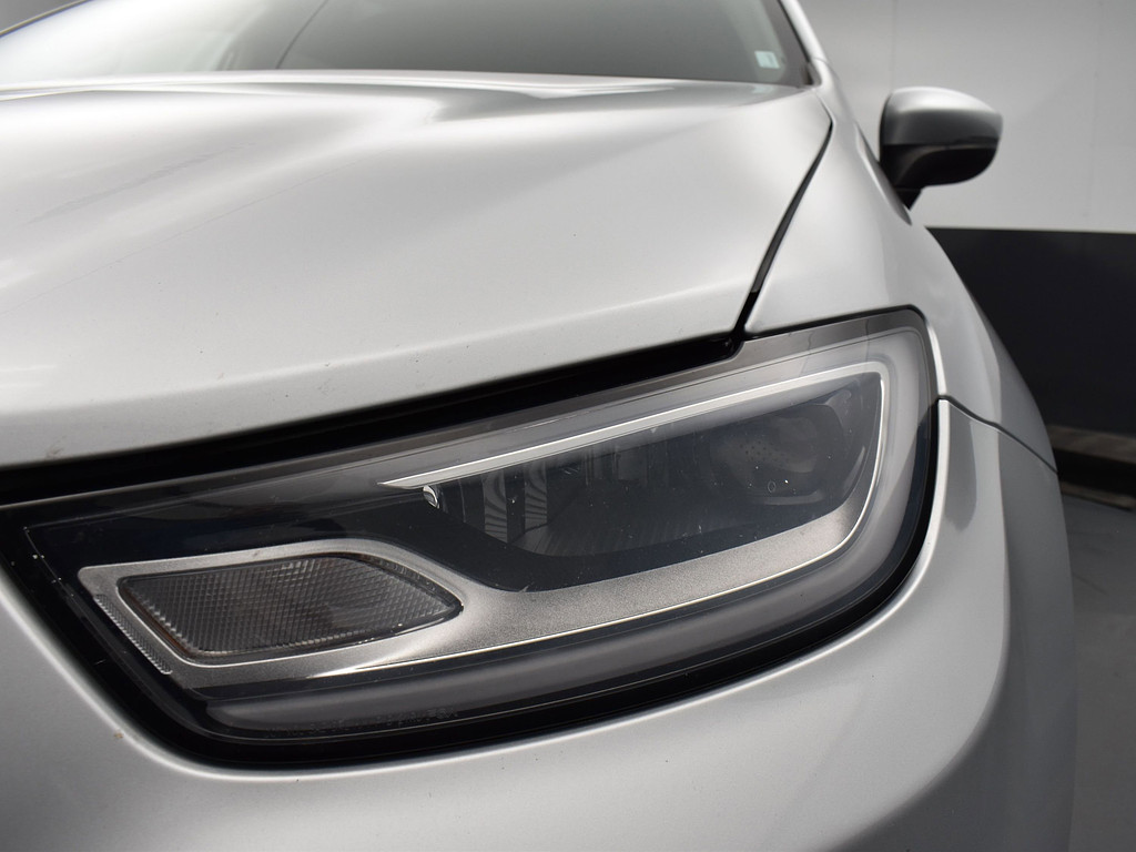 image-5 2023 Chrysler Pacifica