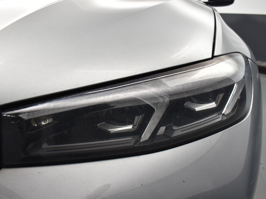 image-5 2024 BMW 3 Series