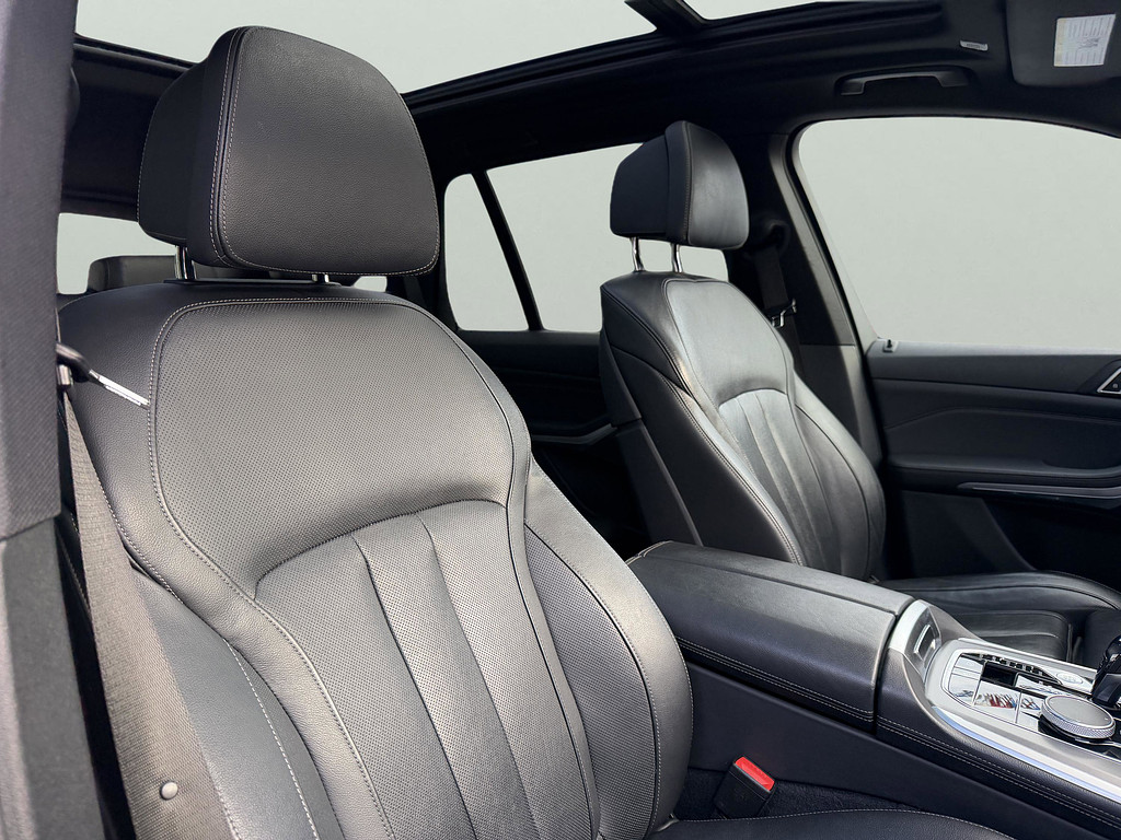 image-26 2019 BMW X5