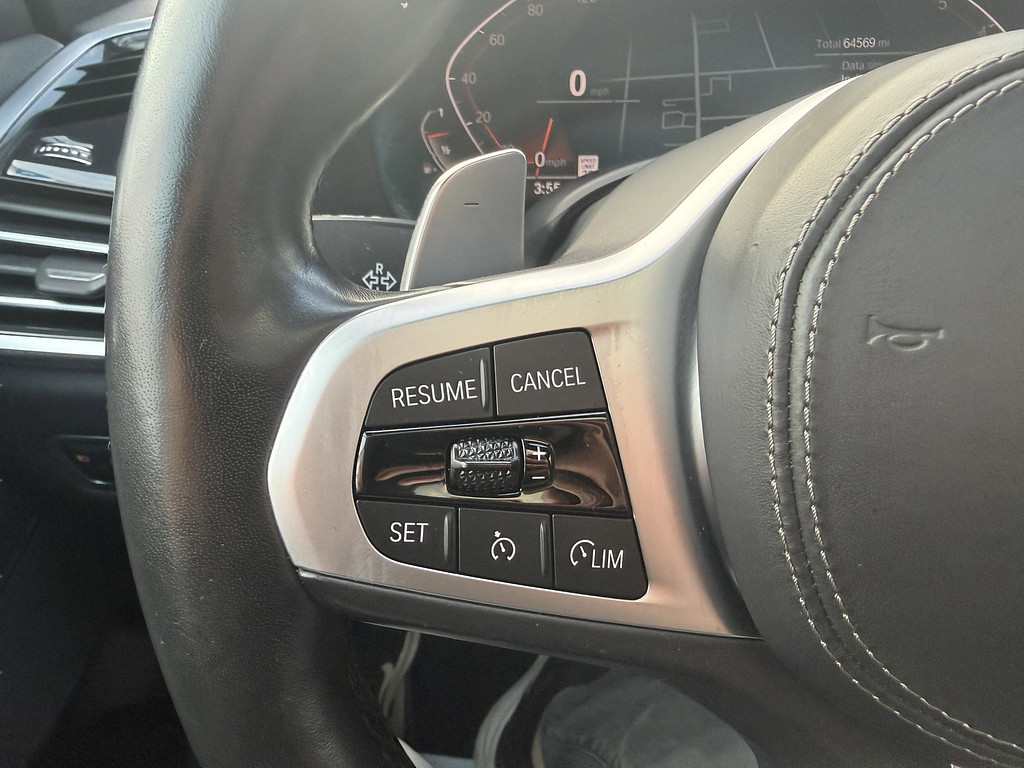 image-34 2019 BMW X5