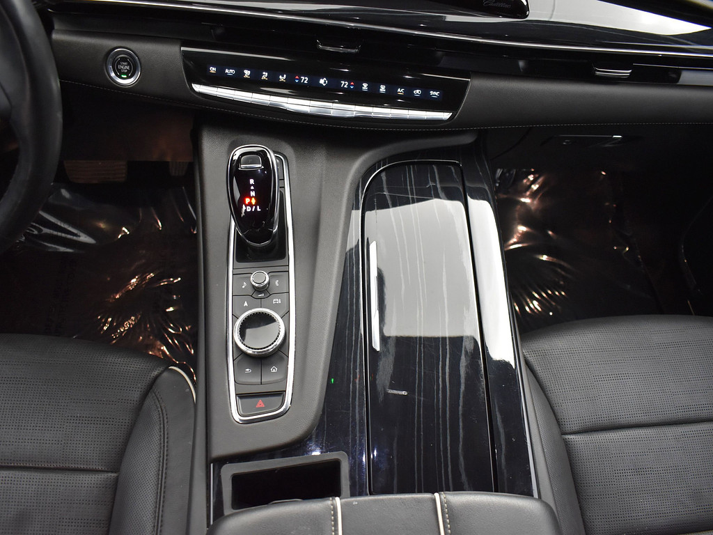 image-14 2023 Cadillac Escalade