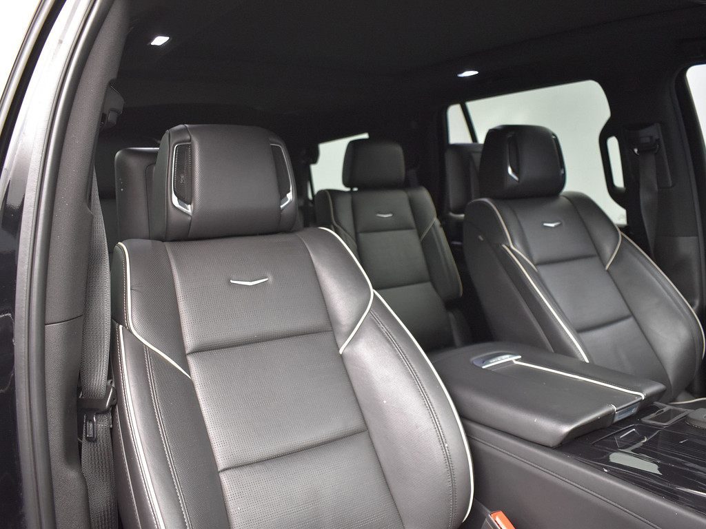 image-17 2023 Cadillac Escalade