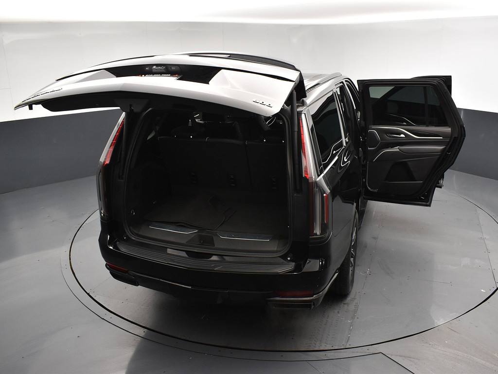 image-25 2023 Cadillac Escalade