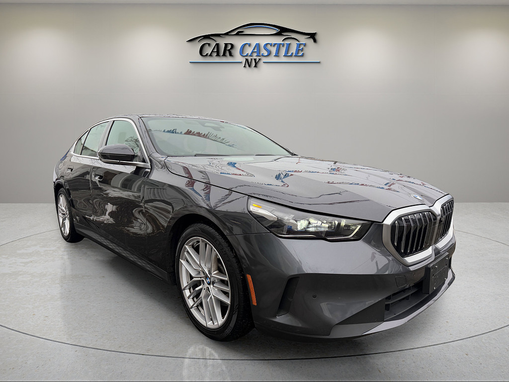 image-1 2024 BMW 5 Series