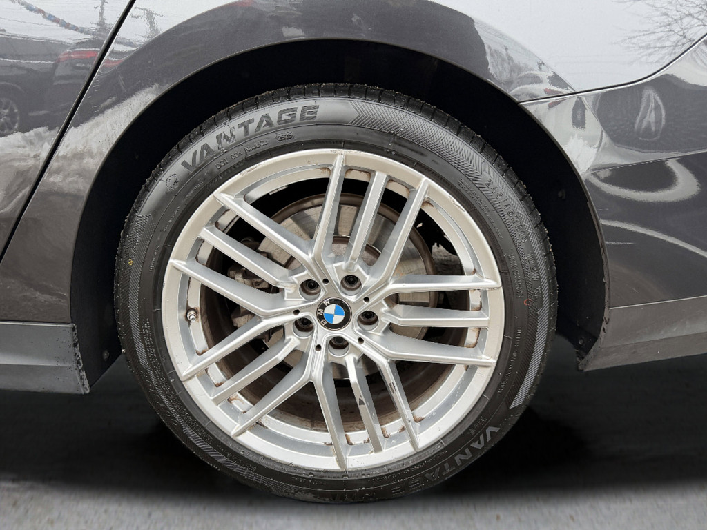 image-21 2024 BMW 5 Series