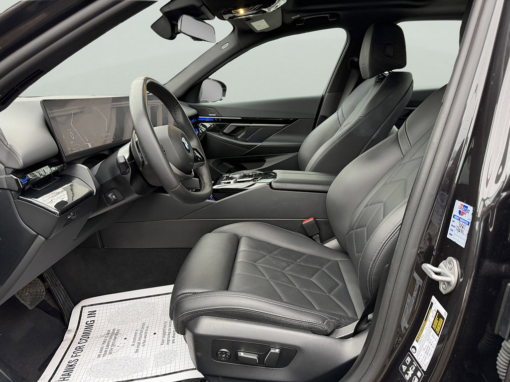 image-29 2024 BMW 5 Series